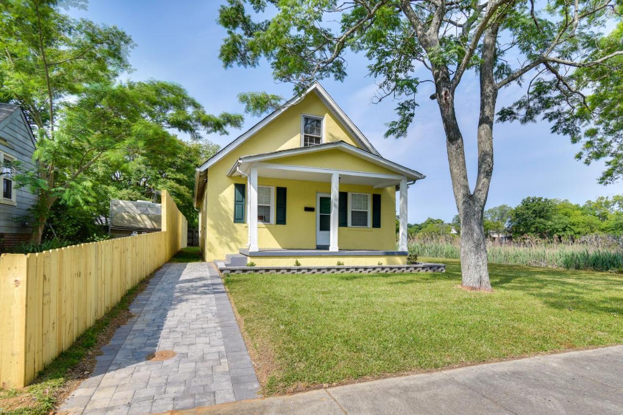Charming Newport News Cottage Less Than 1 Mi To Ocean! Hampton Exteriér fotografie
